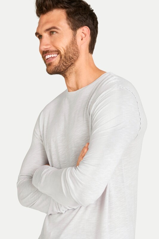 JUVIA Longsleeve