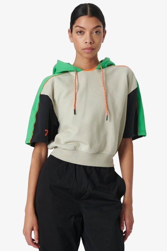 7 Days Cropped Hoodie EVONNE