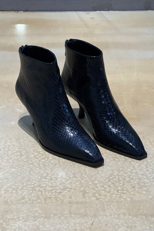LOLACRUZ STIEFELETTE SENAS