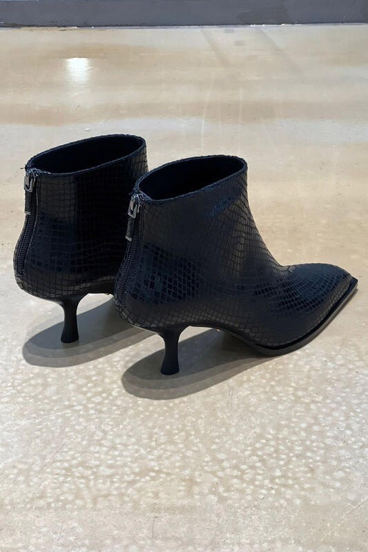 LOLACRUZ STIEFELETTE SENAS