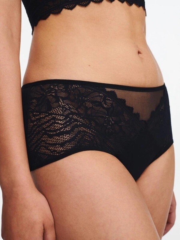 CHANTELLE SHORTY FLORAL TOUCH