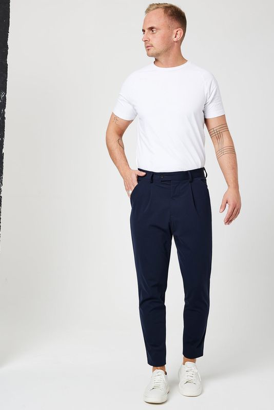 IOS-CLOTHING HOSE