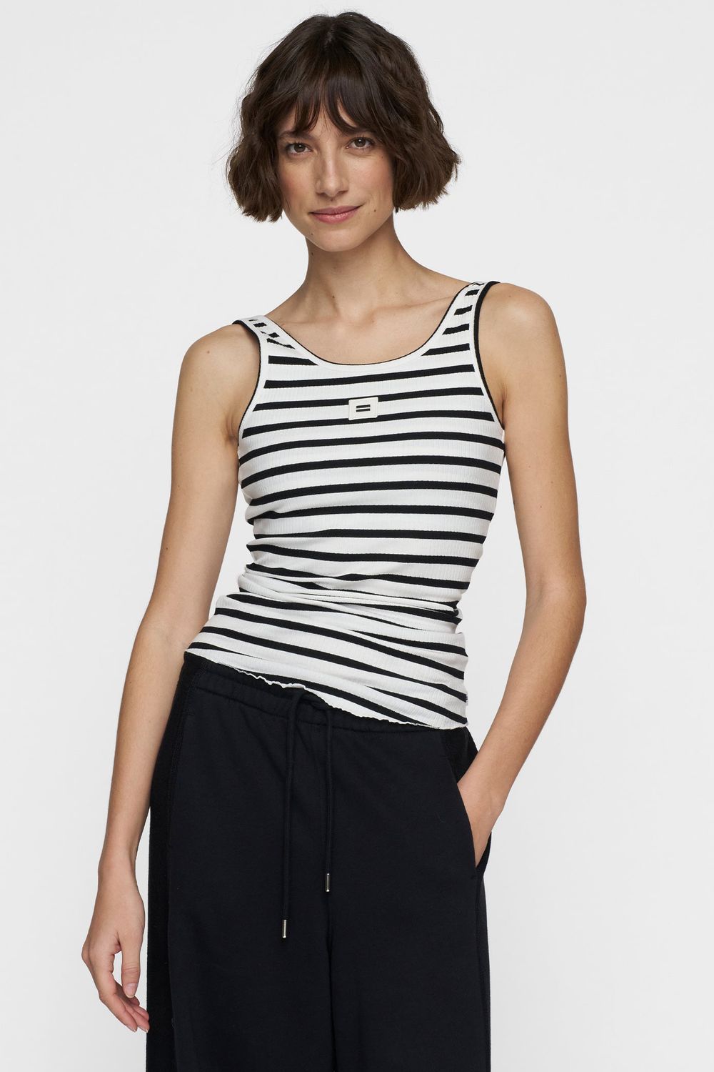 10 DAYS BALLET TOP BACK SCOOP