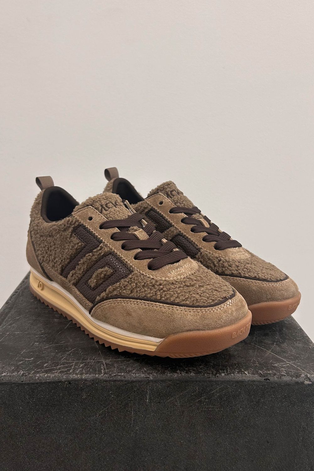 BACK70 SNEAKER