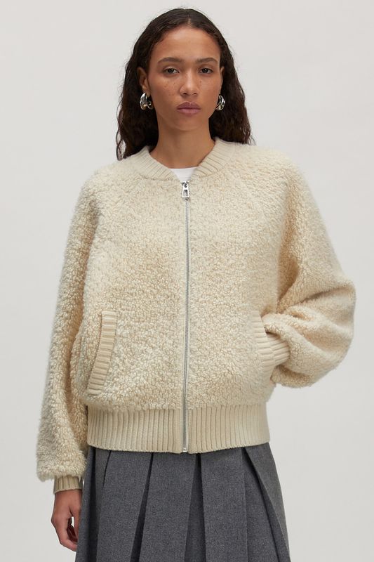 EDITED STRICKJACKE SINDY