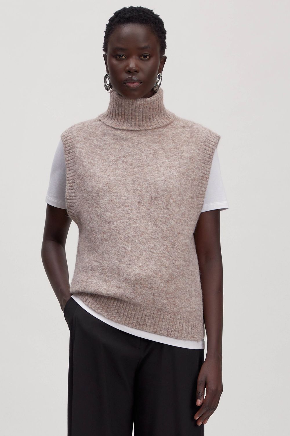 EDITED PULLUNDER ALBA