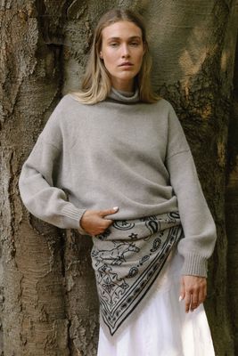ANNA V BERG