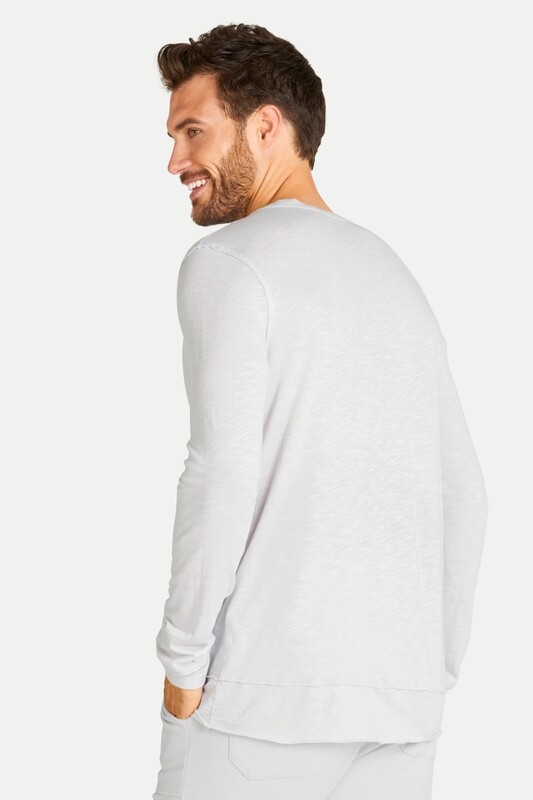 JUVIA Longsleeve