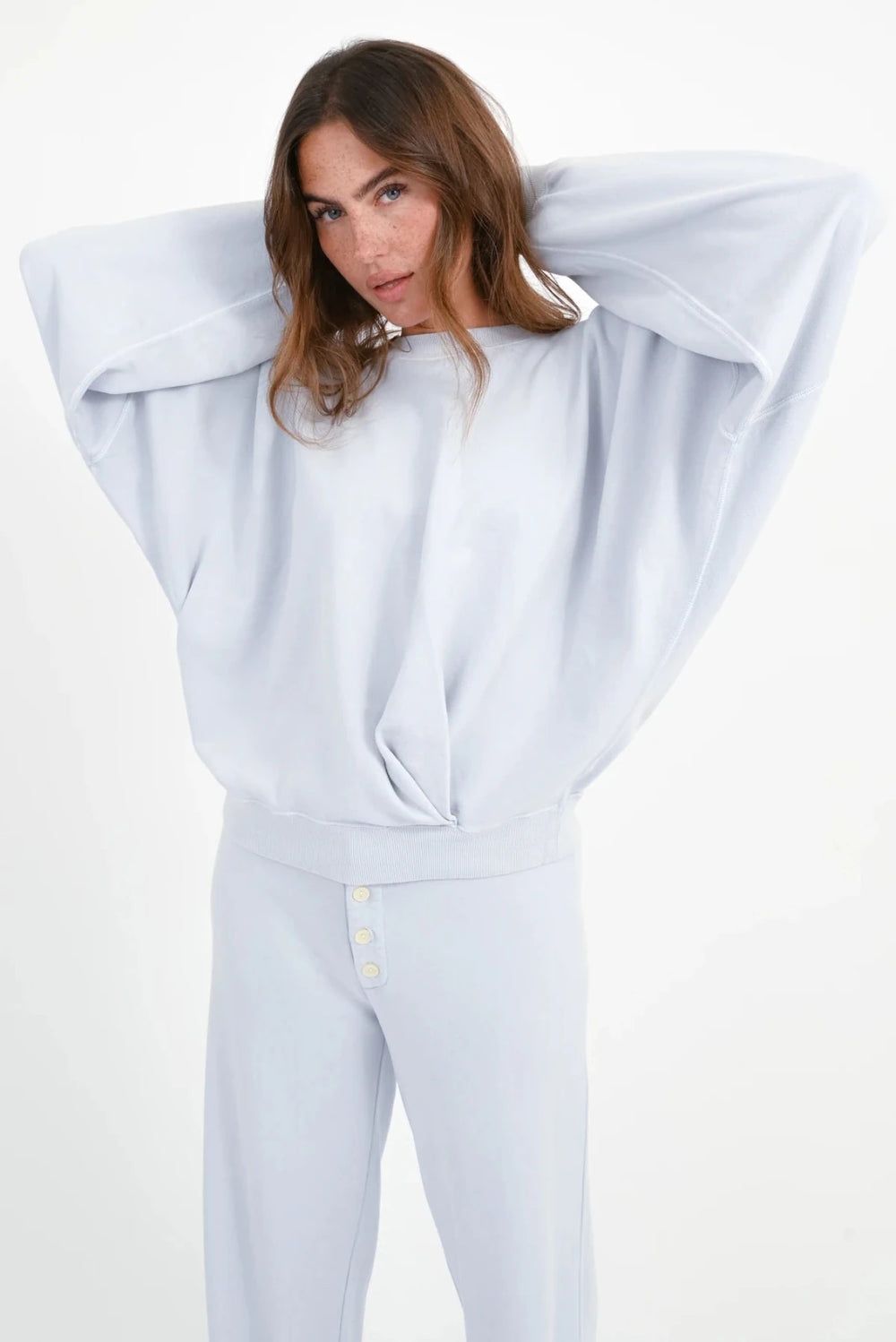 LOVE JOY VICTORY SWEATER BELLY