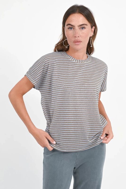 LOVE JOY VICTORY SHIRT PAMAYU