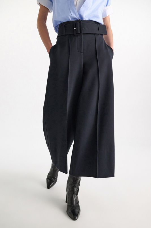 DOROTHEE SCHUMACHER HOSE EMOTIONAL ESSENCE