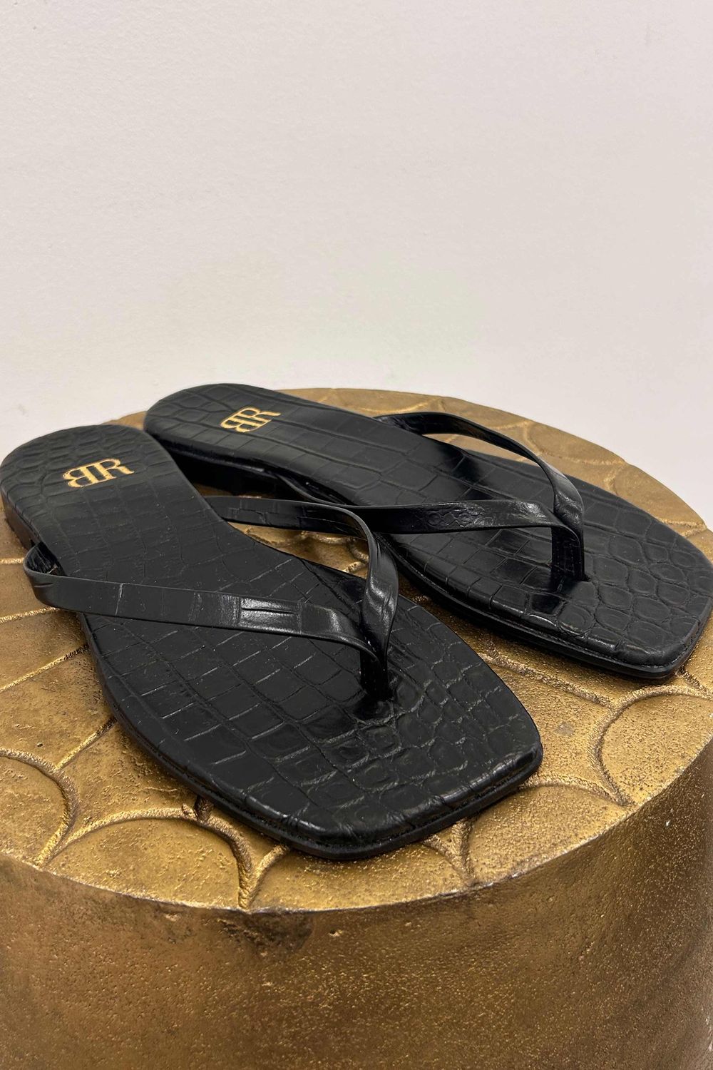 BLACKROSE SLIDES EDEN