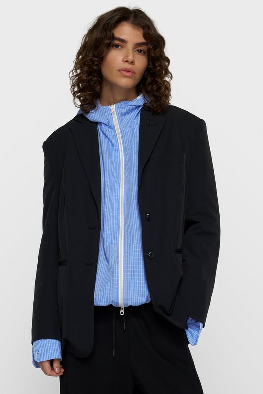 10 DAYS TRAVEL BLAZER