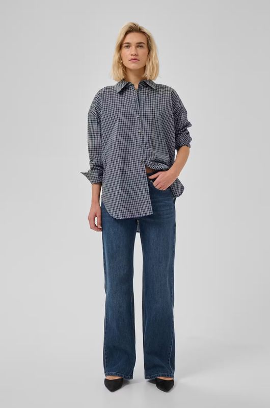 MY ESSENTIAL WARDROBE JEANS THE LOUIS