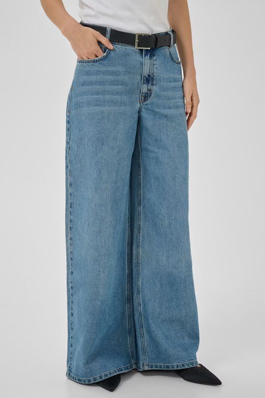 MY ESSENTIAL WARDROBE JEANS THE NIDA LTD
