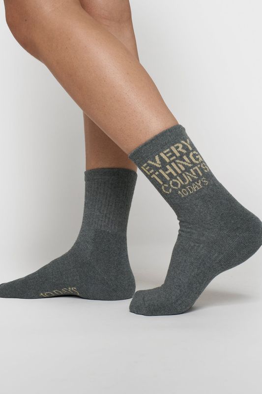 10 DAYS SOCKS EVERYTHING
