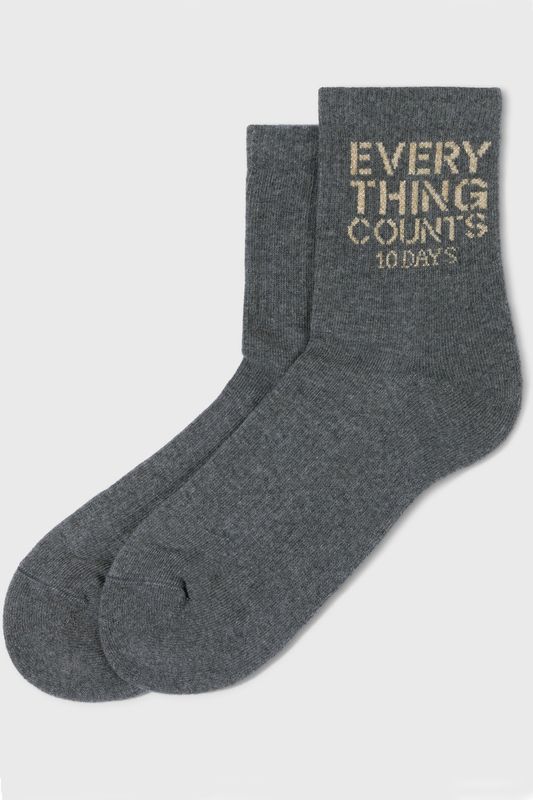 10 DAYS SOCKS EVERYTHING