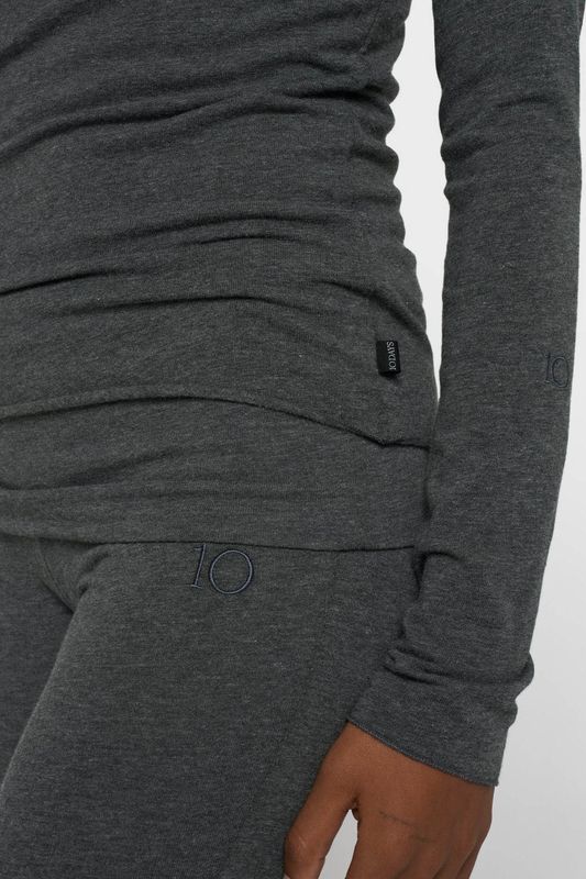 10 DAYS LONGSLEEVE SHIRT