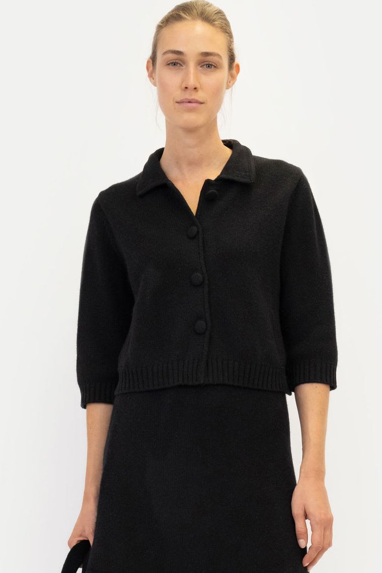 ANNA V BERG STRICK-JACKE LAURA