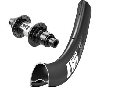 DT Swiss A 510 700c rim with DT Swiss 350 hubs. For disc brake and 12mm thru-axle or Quick release. SRAM XDR