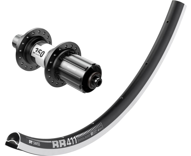 DT Swiss RR 411 700c rim with DT Swiss 350 hubs. For rim brake and Quick release axle. SHIMANO