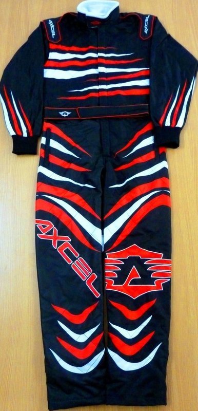 CIK Axcel Rayas Suit