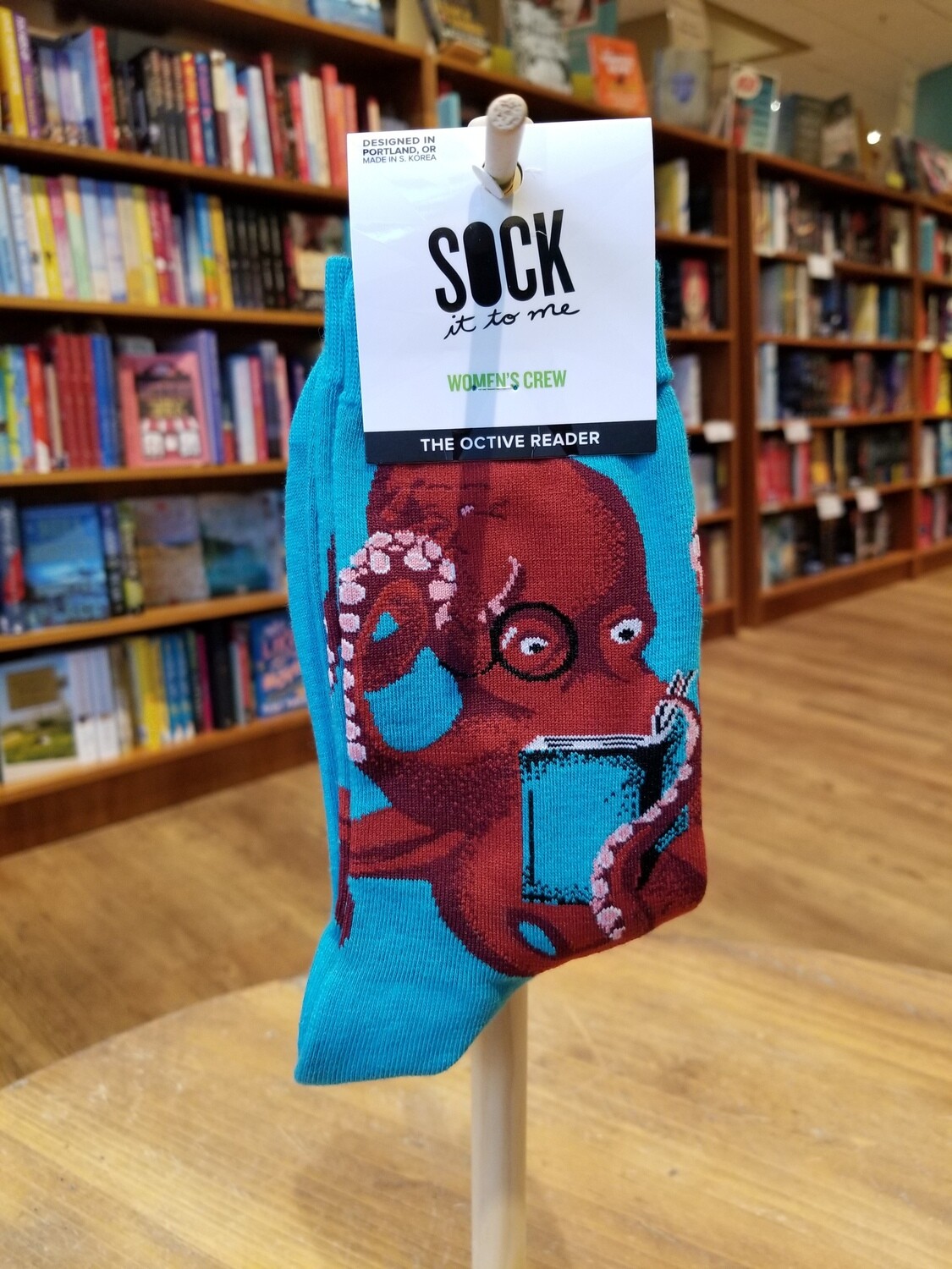 The Octive Reader Women's Crew Socks