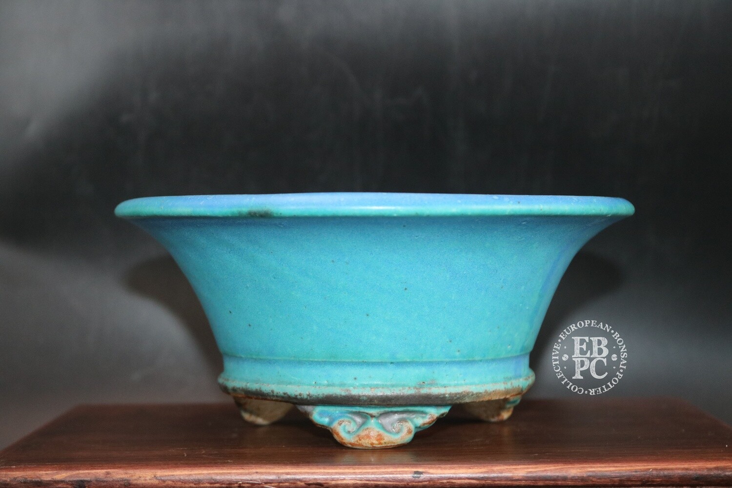 SOLD - Ian Baillie - 19.5cm; Glazed; Round; Semi Cascade; Turquoise glaze; Cloud Feet