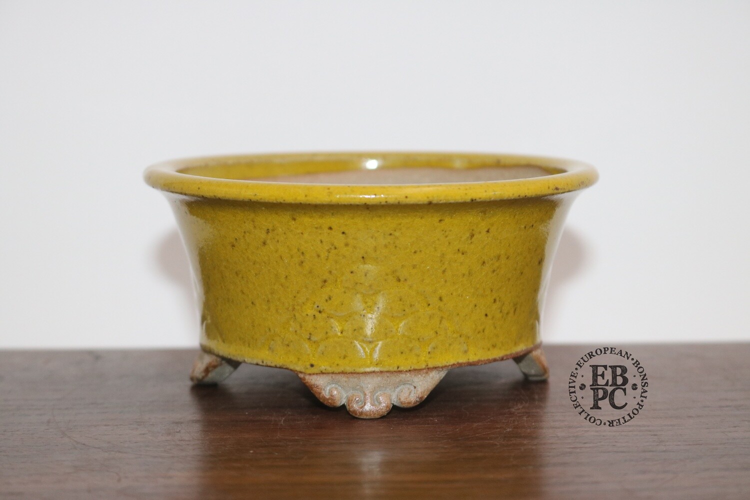SOLD - Gramming Pots - 12.5cm; 'Sublime Yellows Range'; Carved Dragonscale design; Glazed; Wood-fired; Carved feet; Tomas Gramming