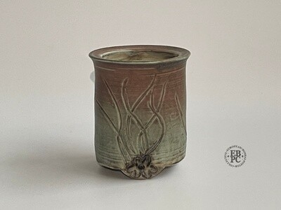 EBL Pots - 7cm Tall; Porcelain; Mame / Accent Pot; Carved; Round; Seaweed Green & Peach; Detailed feet; Elsebeth Ludvigsen
