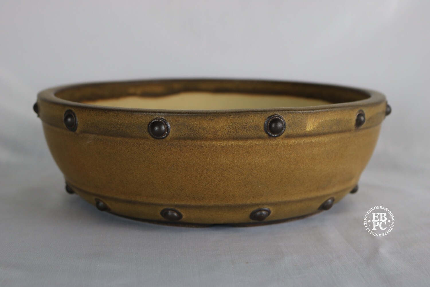 Walsall Studio Ceramics - David Jones; 23.8cm; Drum Style; Glazed; Sand / Light Browns;