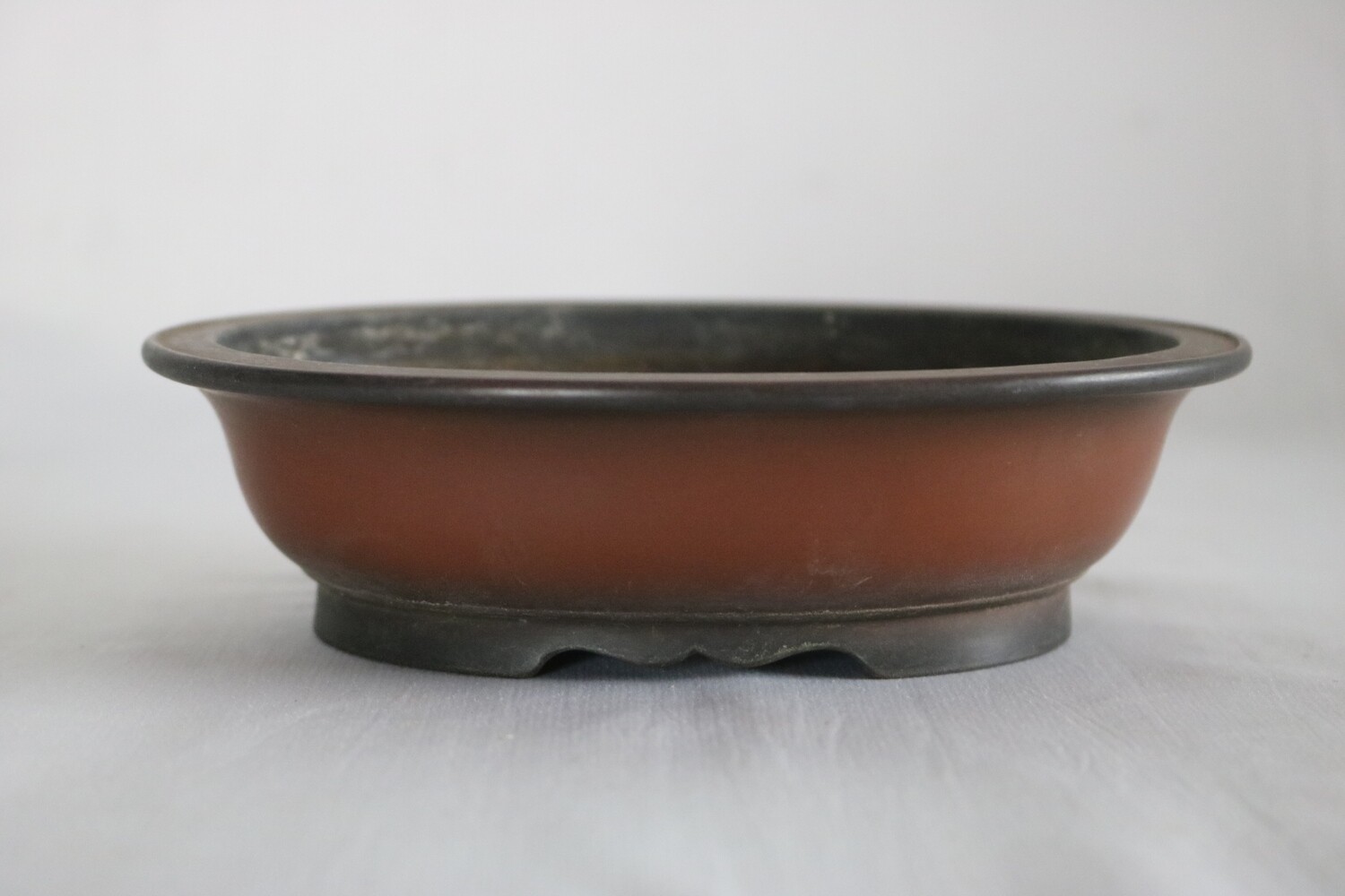 Hokido - Tokoname. Vintage; 15.4cm; Oval; Unglazed; Stamped; Popular Deceased Artist.
