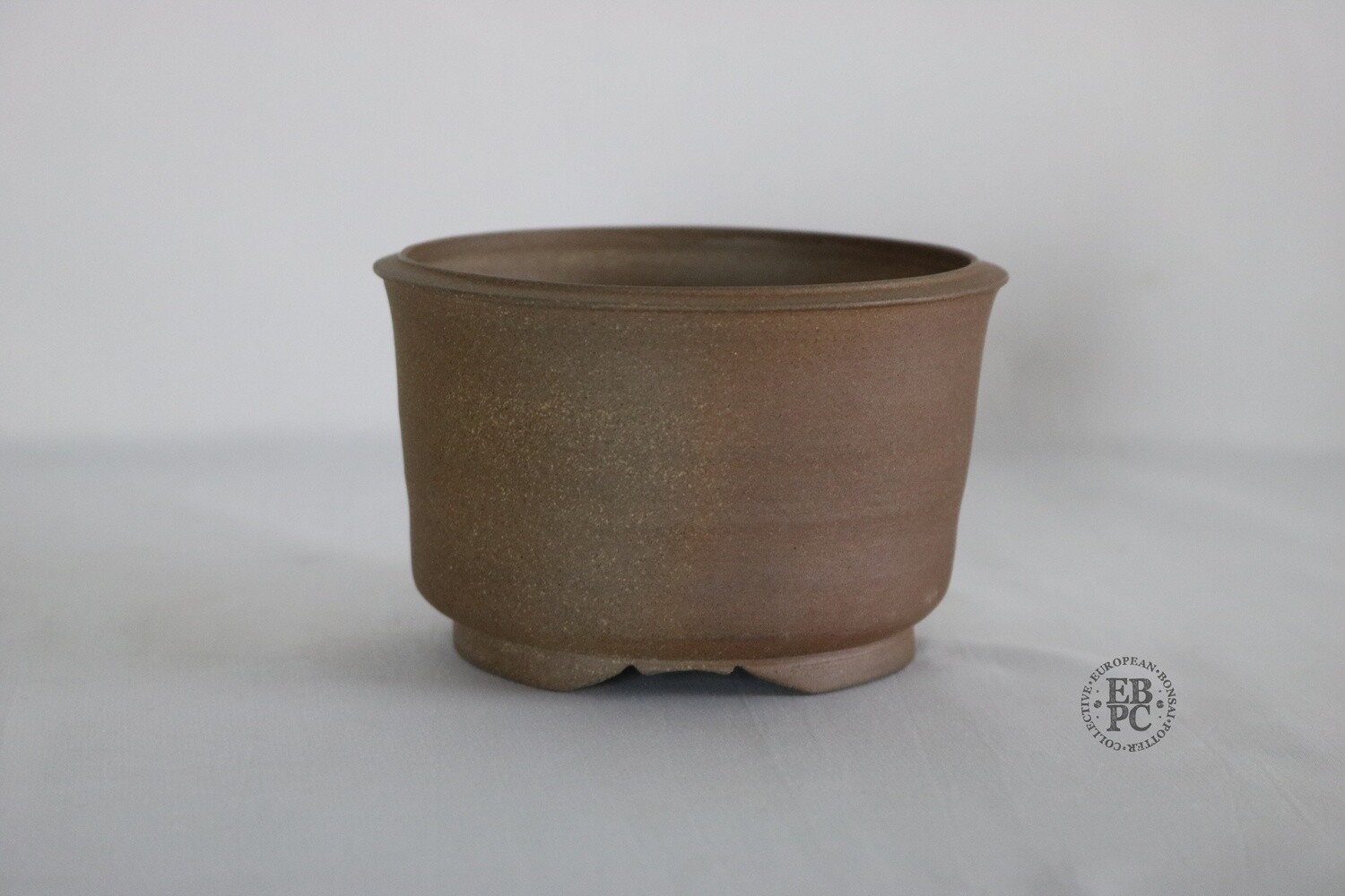Amdouni Bonsai Pots - 11.7cm; Round; Shohin; Classic Design; Unglazed; Excellent Tone Variation; Carved Feet; Sami Amdouni.