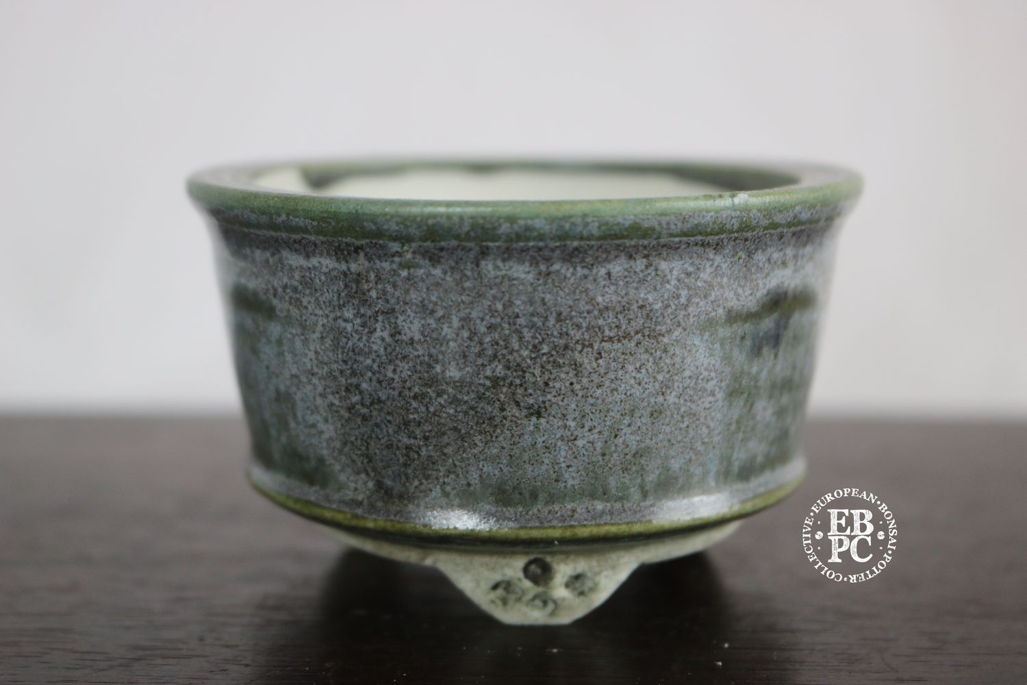 EBL Pots - 9cm; Porcelain; Handmade; Mame/Shohin/Accent Pot; Round; Green with Purple; Detailed Feet; Elsebeth Ludwigsen