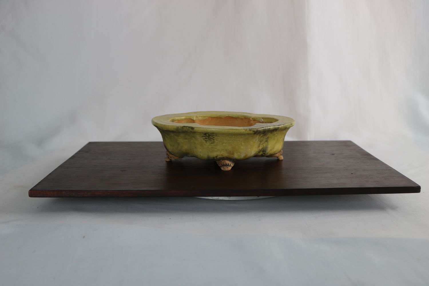 O Yaku - 18cm; Mokko; Glazed; Crystalline Glaze; Mustard Yellow; Detailed Sculpted Feet; EBPC Dual-stamped; Shay Cohen, Israel.