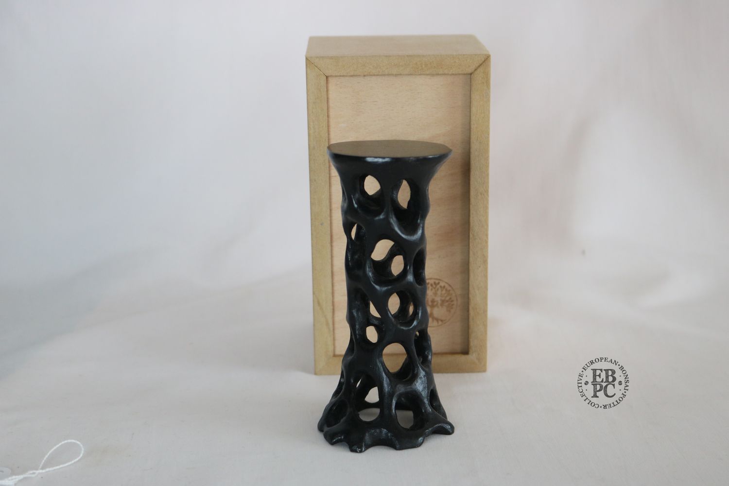 David Harris Bonsai Tables - Hand-Crafted; 12.5cm Tall; Display Netaku / Display Root-stand; Wooden Box; Hand Crafted.