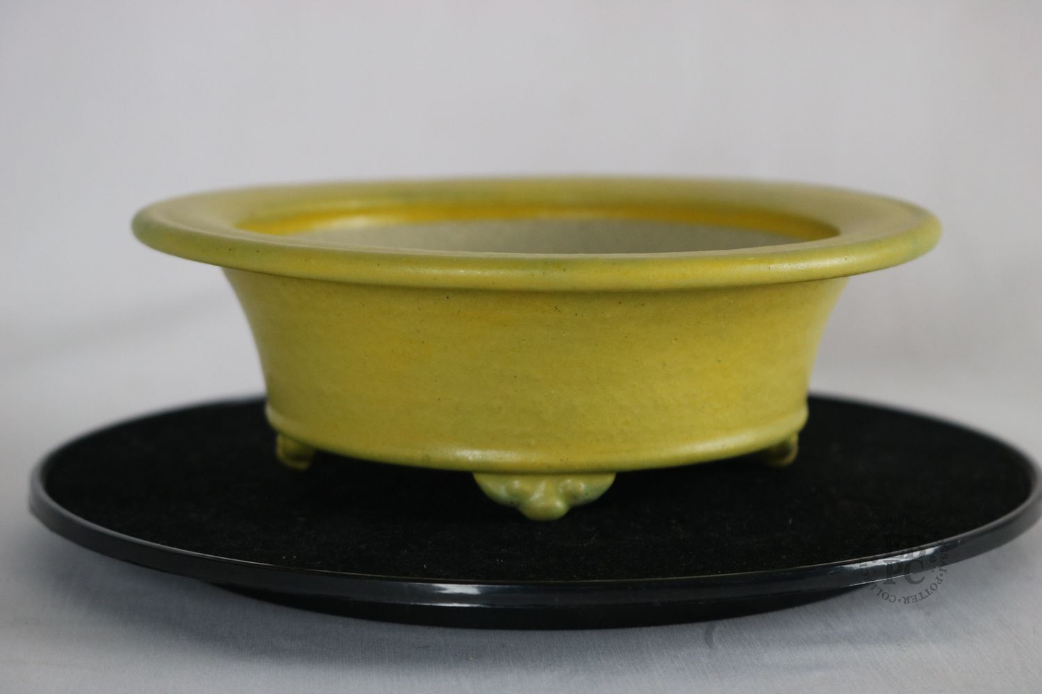 Ian Baillie - 15.7cm; Round; Superb Yellow Glaze; Elegant Design; Delicate Design Feet; Stamped by the Artist.