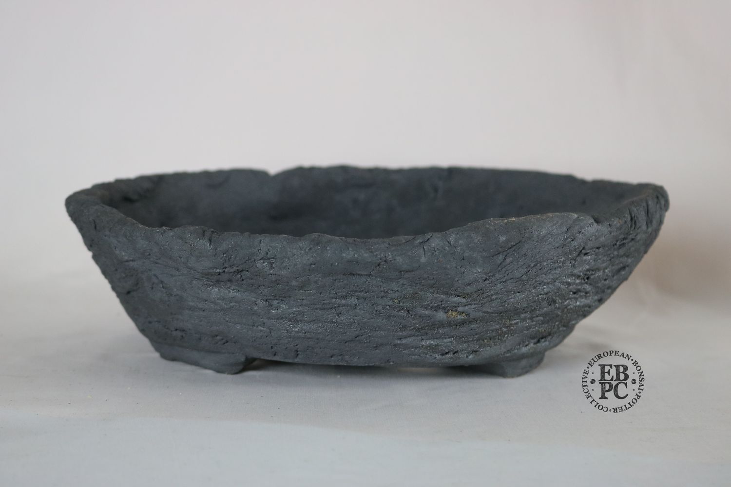 Bryan Albright - 31cm; Round; Deep Nanban Style; Unglazed; Grey Clay; Deep Profile; Subtle Texture.