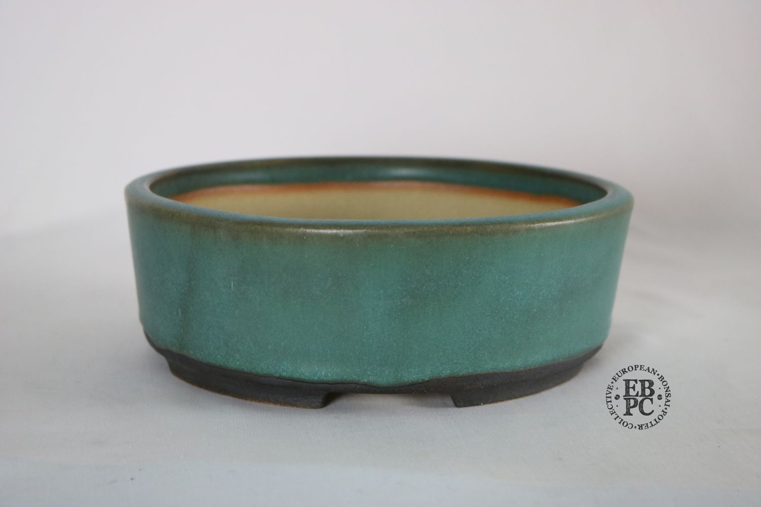 Walsall Studio Ceramics - 20.4cm; Round; Formal Style; Glazed; Turquoise Green; Esther Griffiths.