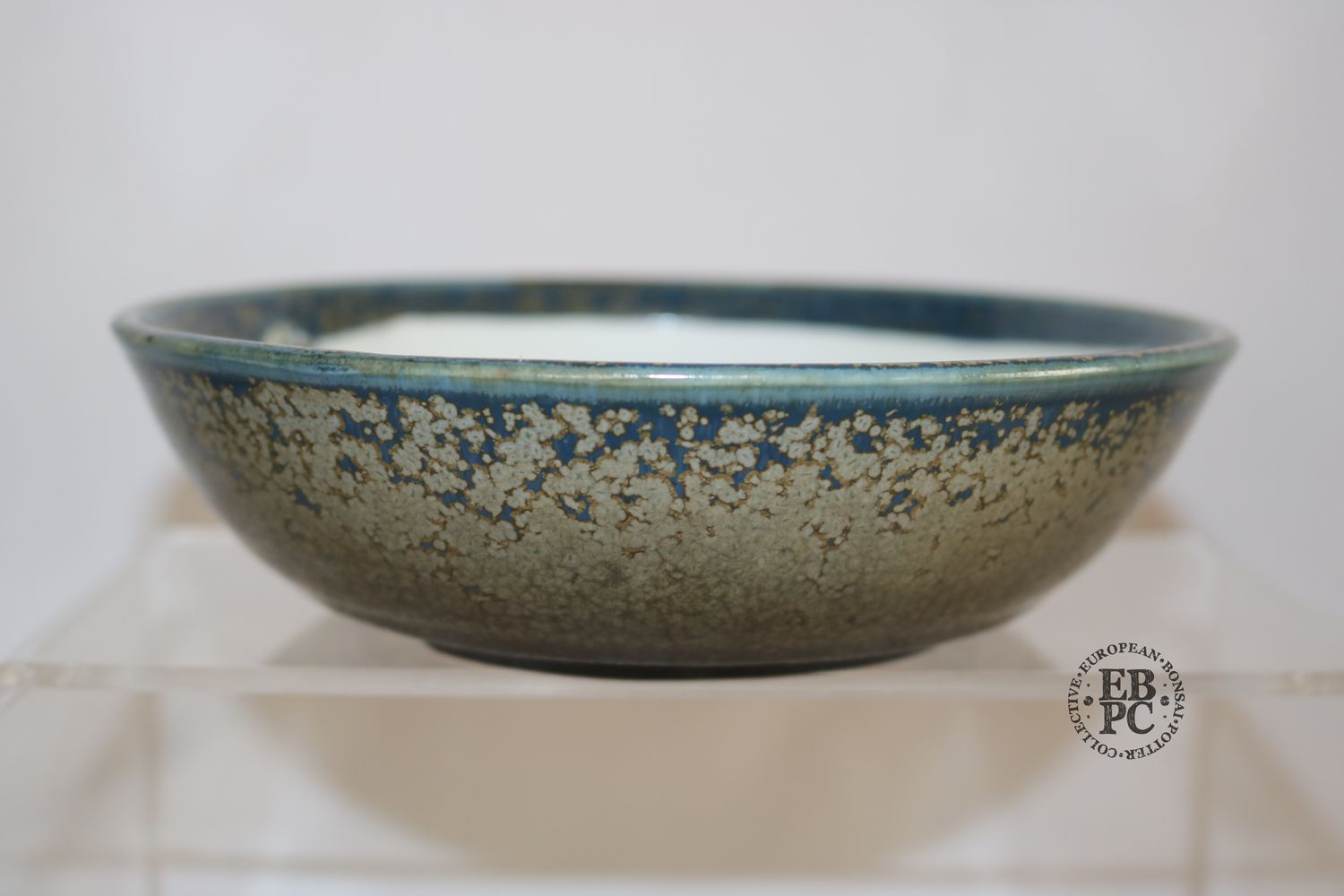 Sabine Besnard - 17.6cm; Round; Oak Ash Glaze; &#39;Yuuki d&#39;Or Bleu&#39; Glaze&#39;; &#39;Blue Gold&#39;; Browns; Crystalline Glaze; EBPC Stamped;