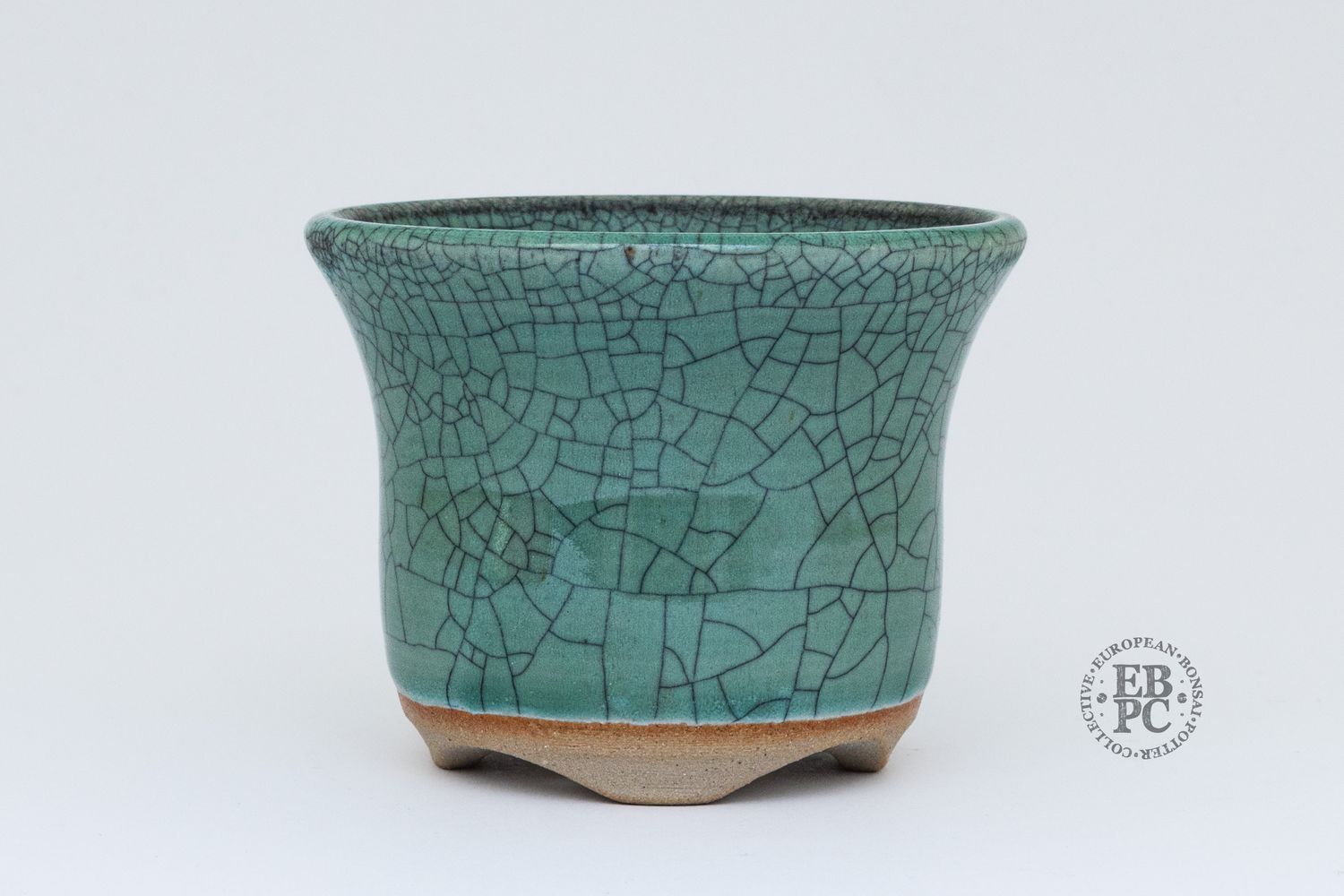 Yaruki Ceramics - Rome.  8.1cm; Round; Cascade; Excellent Crackle Glaze; Mint Green; Black; Made by Giuseppe Lombardo