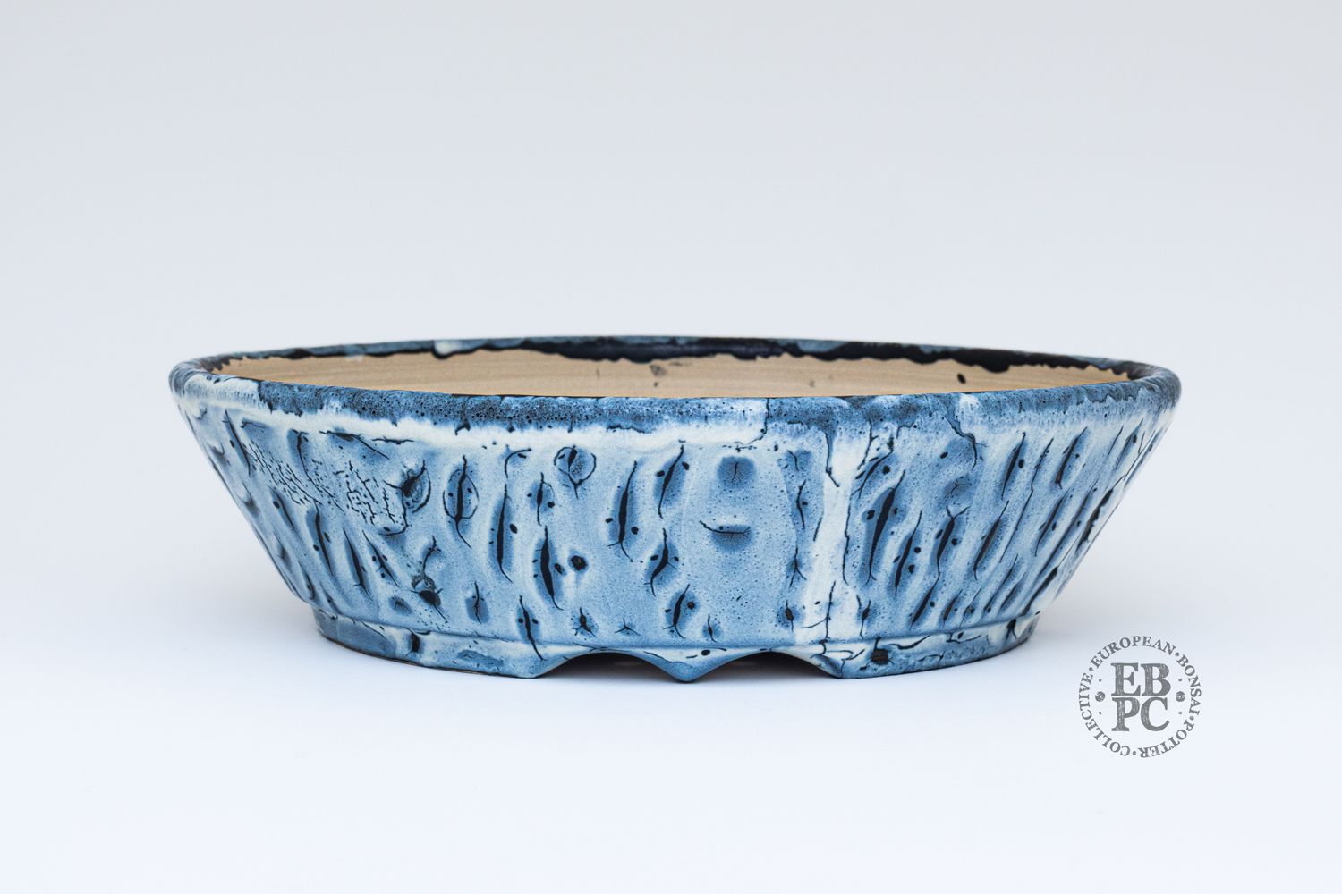 Yaruki Ceramics - Rome.  19.6cm; Round; Excellent &#39;Abyss&#39; Glaze; Blue; White; Black; Made by Giuseppe Lombardo