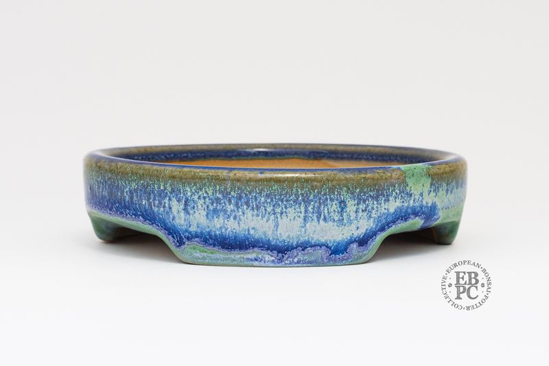 Yaruki Ceramics - Rome.   9.6cm; Round; Shallow Design; Excellent Glaze; Blue; Green; Brown; Made by Giuseppe Lombardo