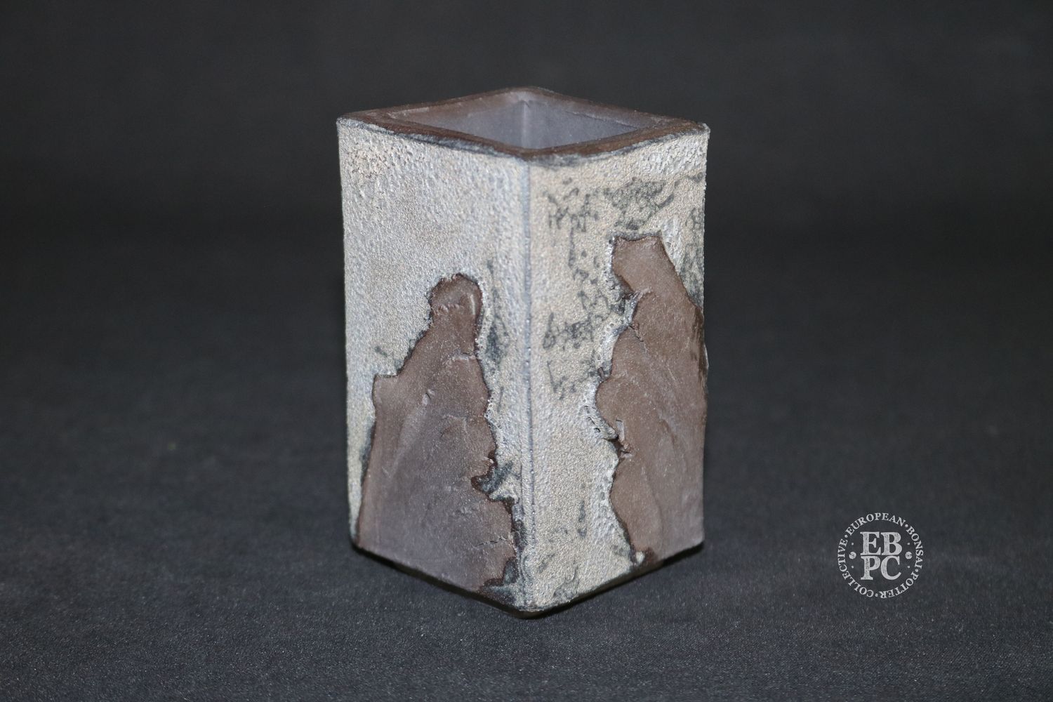 Flow Studio, Belgium - 9.2cm; Square; Casacde; Part Glazed; Wave Design; Textured; Charcoal Grey;    Jurgen Robyns