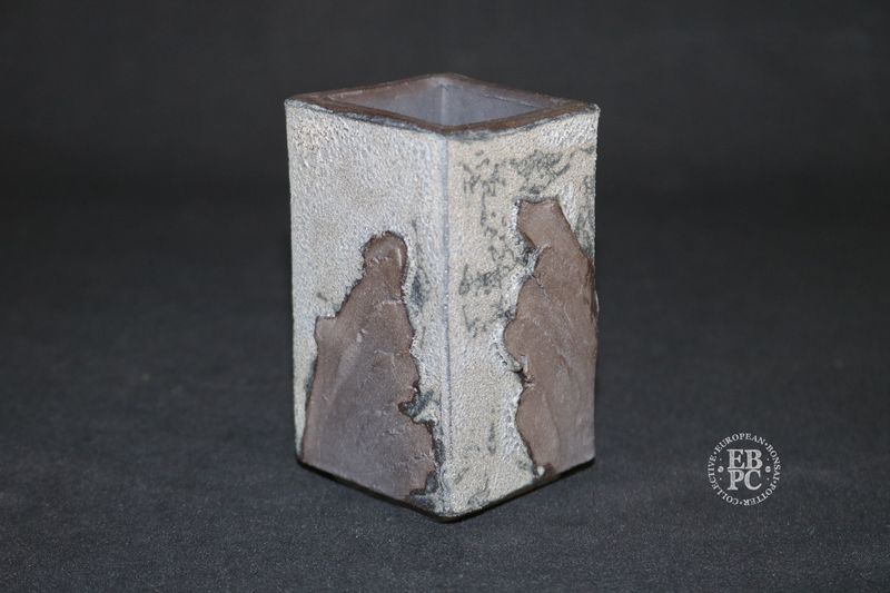 Flow Studio, Belgium - 9.2cm; Square; Casacde; Part Glazed; Wave Design; Textured; Charcoal Grey;    Jurgen Robyns