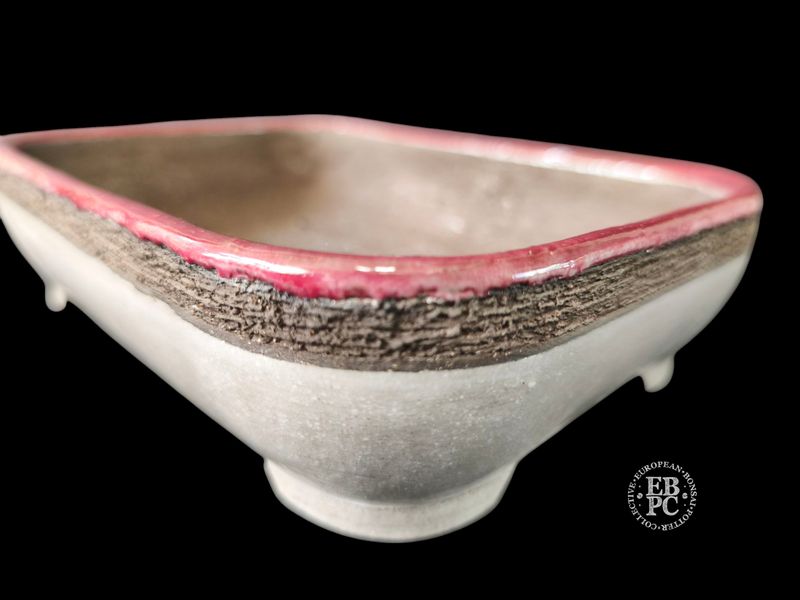Vasart Bonsai - Italy. 20.3cm; Rectangle; Hand-made; Soft Corner Design; Fuchsia Glazed Rim; Textured Band; Made by Vasart Bonsai; EBPC Stamped; *EBPC DIRECT (Sent to you from within the EU!) *