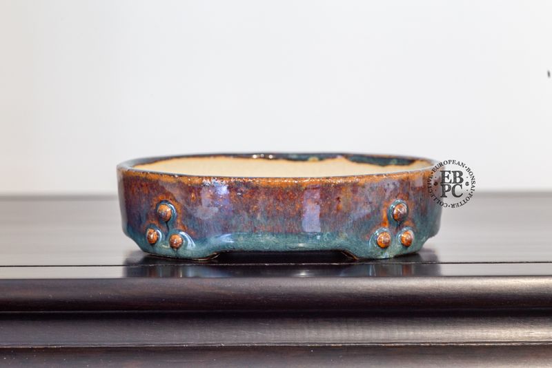 Michal Mokry - Netherlands.   12.8cm; Oval; Rivet Design; Thick Namako Glaze;  ; Brown; Made by Michal Mokry.  *EBPC DIRECT (Sent to you from within the EU!) *