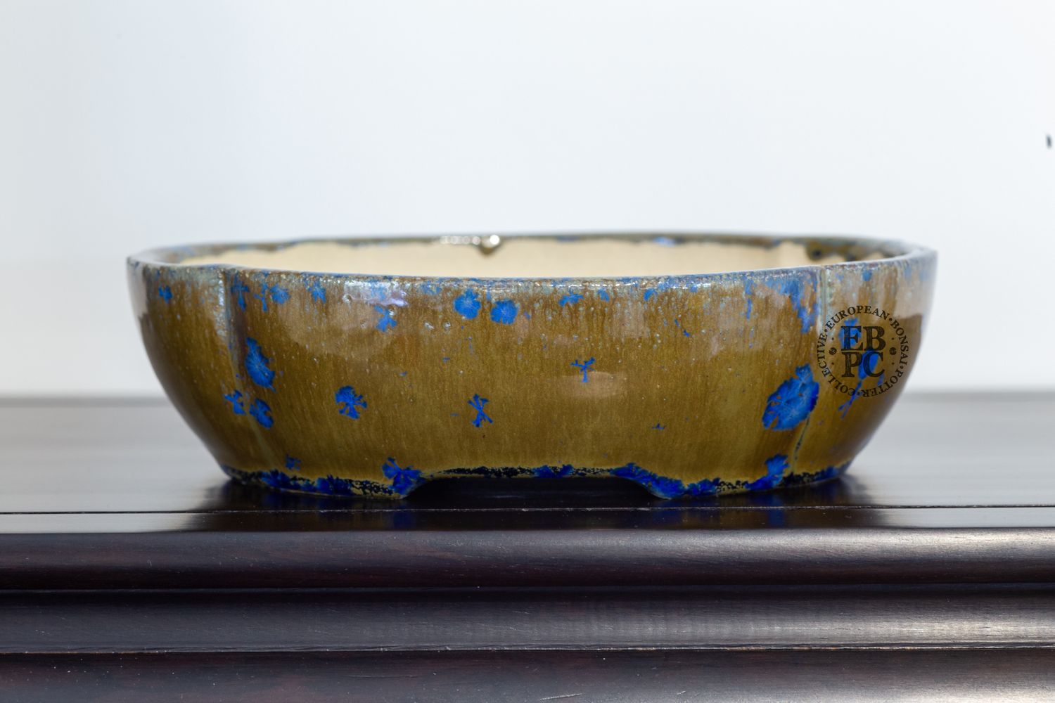 Michal Mokry - Netherlands.   18.5cm; Mokko; Crystalline Glaze; Browns; Blue Crystals; Made by Michal Mokry.  *EBPC DIRECT (Sent to you from within the EU!) *
