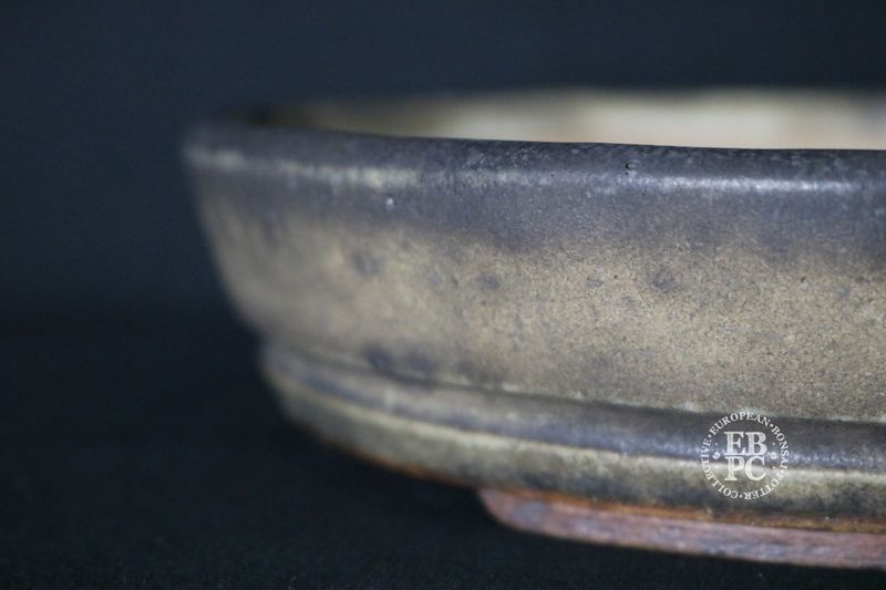 Ian Baillie - 18.9cm; Round; Traditional Design; Superb Glaze; Antique Burnt Cream; Recessed Feet; Incised Basal Band. Made by Ian Baillie of Scotland. Ian Baillie - 18.9cm; Round; Traditional Design; Superb Glaze; Antique Burnt Cream; Recessed Feet; Incised Basal Band. Made by Ian Baillie of Scotland.