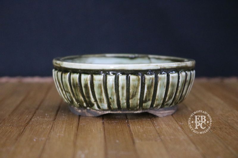 EBL Pots - 11cm; Handmade; Porcelain; Round; Carved Body; Green; Recessed Feet; EBPC Stamped; Elsebeth Bruun Ludvigsen